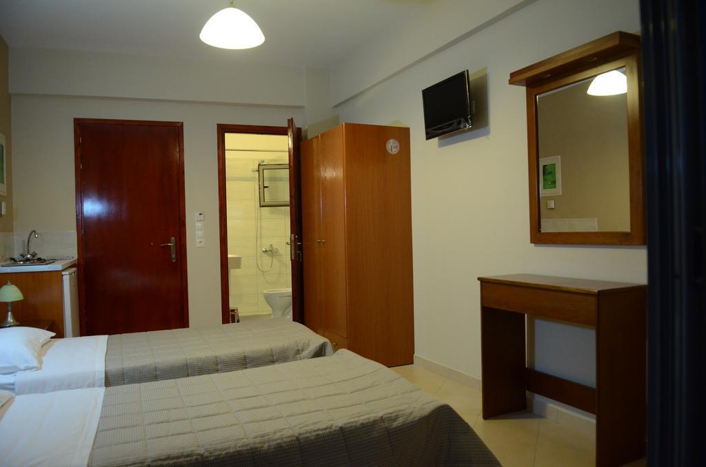 Papanikolaou Rooms Neochori  Exterior photo
