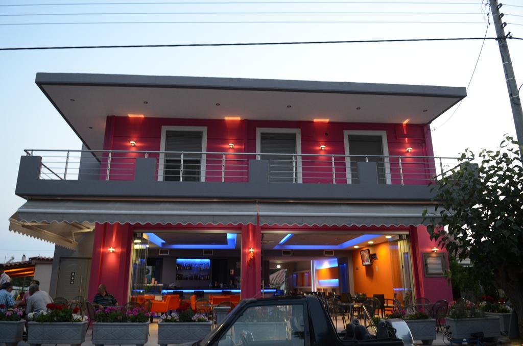 Papanikolaou Rooms Neochori  Exterior photo