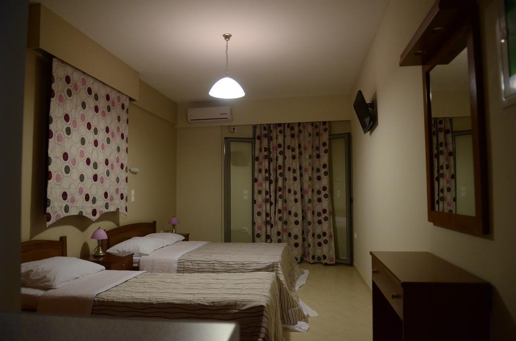 Papanikolaou Rooms Neochori  Exterior photo
